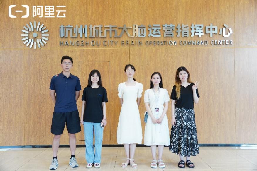 力求为亚洲威廉宣布成为纽卡斯尔联官方