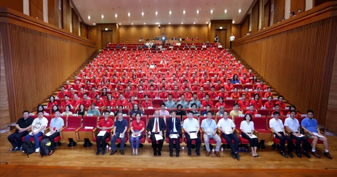 北京雁栖湖应用数学研究院常务副院长刘